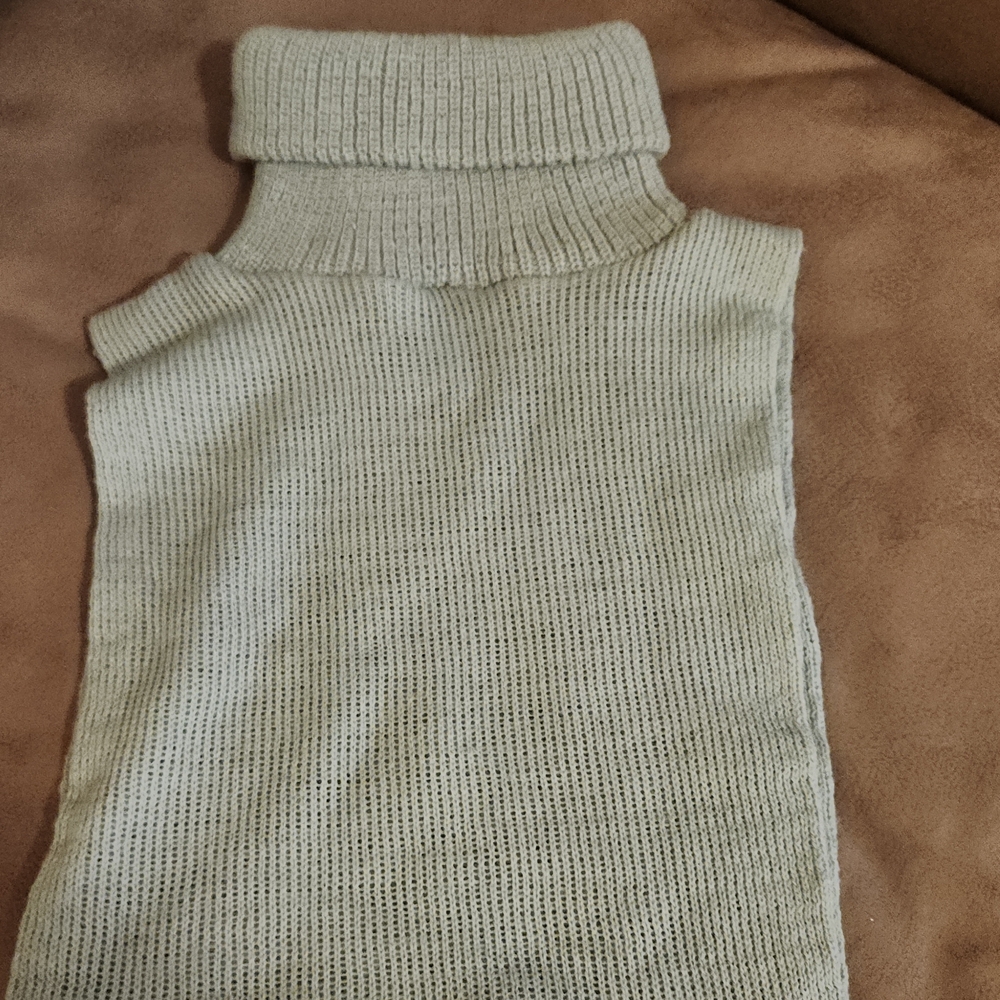 Cream Ribbed Knit Turtleneck Sweater